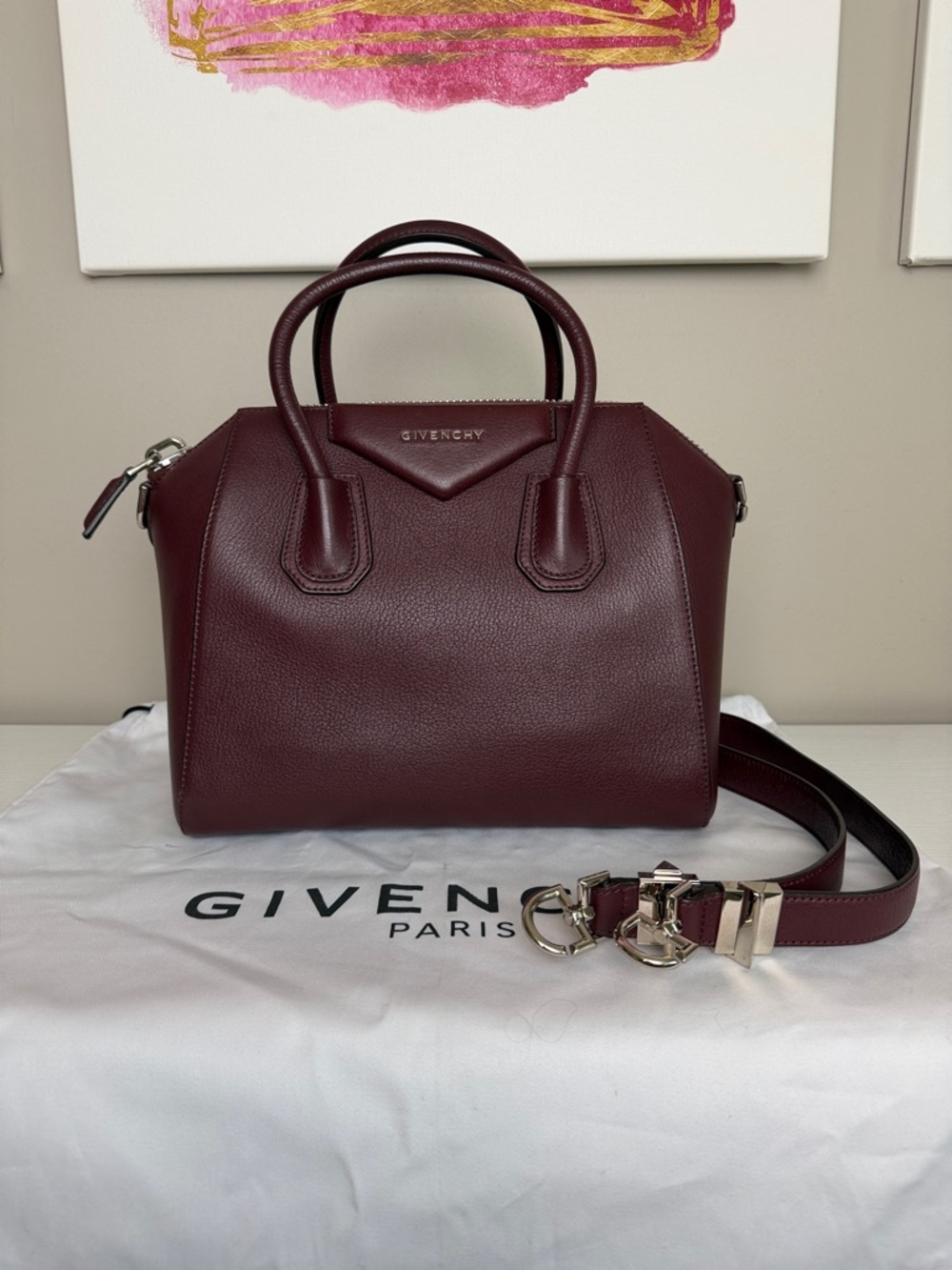 Authentic Givenchy Antigona small Sugar Satchel with Detachable Strap